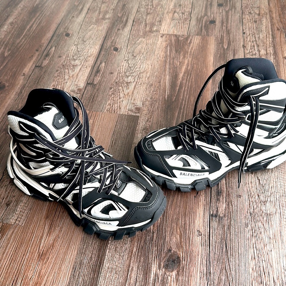 Balenciaga Men’s Track Hike Size 42 - Picture 1 of 3